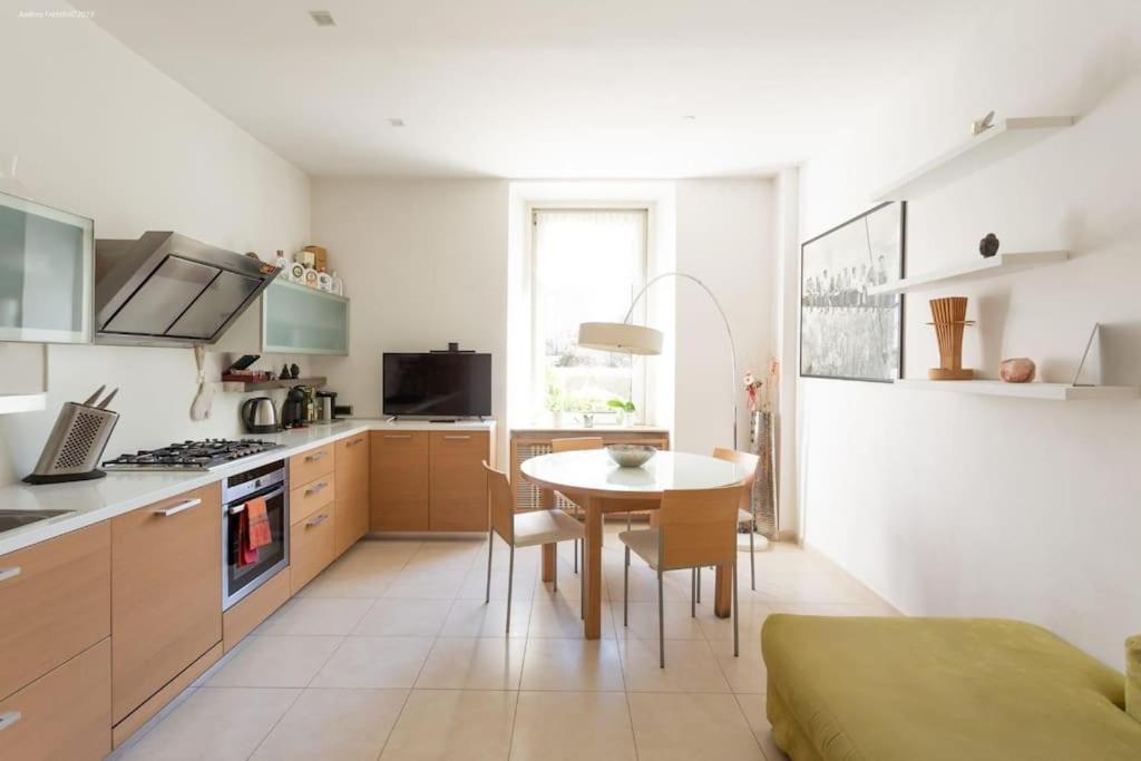 Victoria Apartment Bolzano Luaran gambar