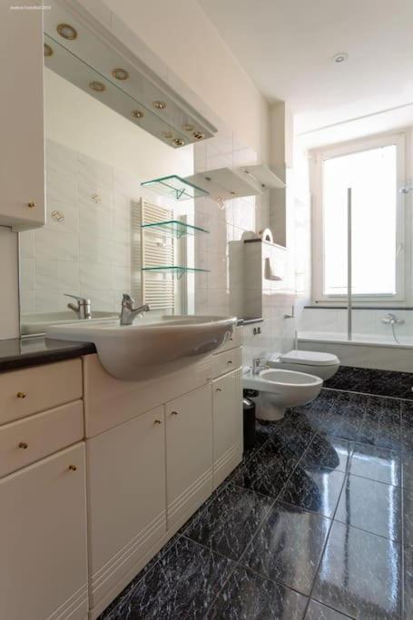 Victoria Apartment Bolzano Luaran gambar